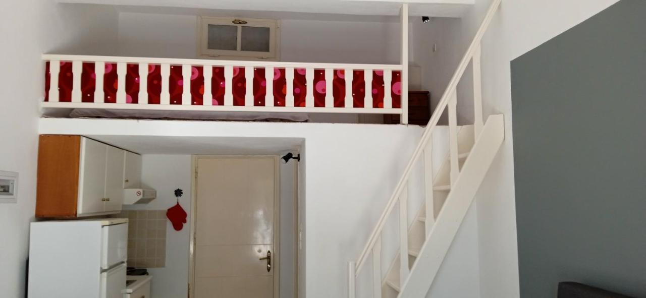 Vikos Beach Apartments Paralia Irion Екстер'єр фото